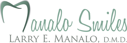 Manalo Smiles Logo
